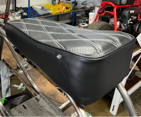 Seat (White Stitching)